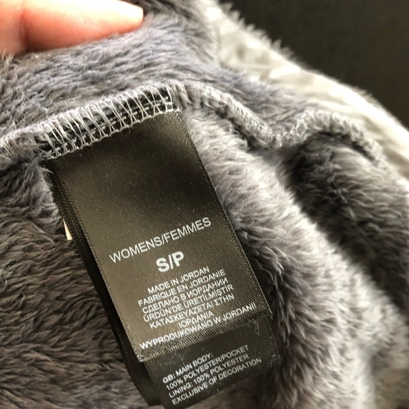 The North Face|Mid grey Osito Jacket,fuzzy Teddy style in charcoal,small logo••• - Picture 10 of 14